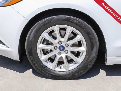 Used 2018 Ford Fusion S FWD image 10