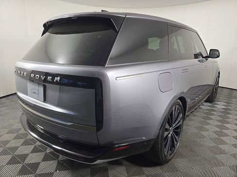 New 2025 Land Rover Range Rover SE AWD/4WD image 5