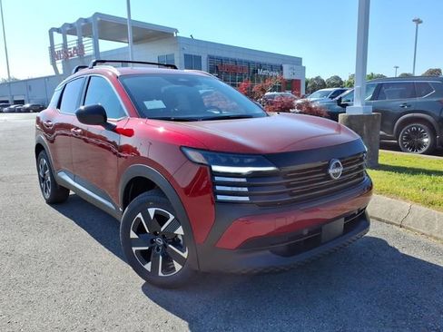 New 2026 Nissan Kicks SV AWD/4WD image 1