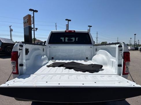 Used 2024 RAM 2500 Tradesman w/ Chrome Appearance Group AWD/4WD image 50