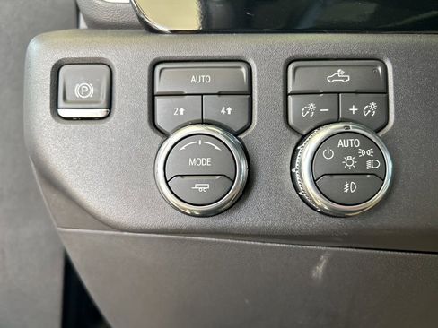Used 2026 GMC Sierra 1500 Elevation AWD/4WD image 21