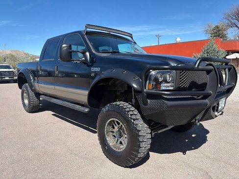 Used 2003 Ford F250 XL image 1