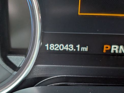 Used 2018 Ford F250 Platinum w/ Platinum Ultimate Package AWD/4WD image 16