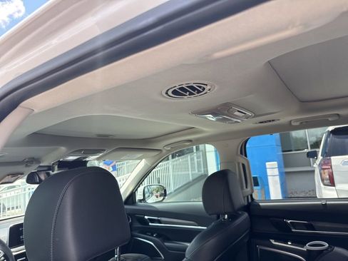 Used 2022 Kia Telluride SX FWD image 12