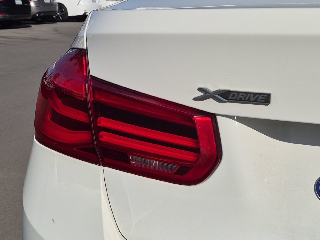 Used 2016 BMW 328i xDrive Sedan AWD/4WD image 27
