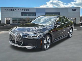 Used 2025 BMW i4 eDrive40 RWD video 3