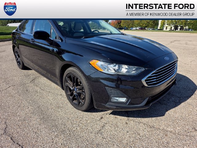 Used 2019 Ford Fusion SE w/ Equipment Group 151A FWD image 1