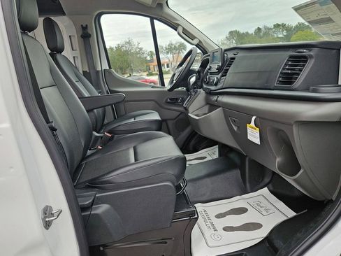 New 2025 Ford Transit 150 Low Roof image 32