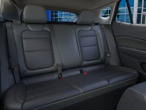New 2026 Chevrolet Trax ACTIV FWD image 17