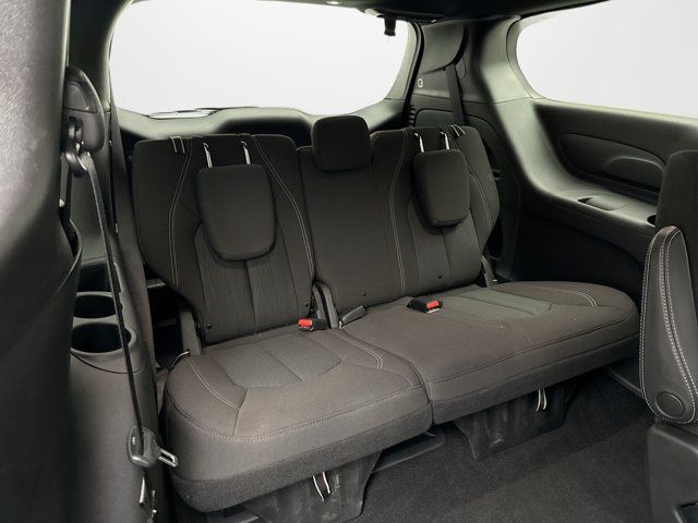 Used 2020 Chrysler Pacifica Touring w/ S Appearance Package FWD image 19