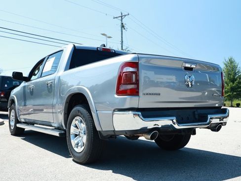 Used 2019 RAM 1500 Laramie AWD/4WD image 8