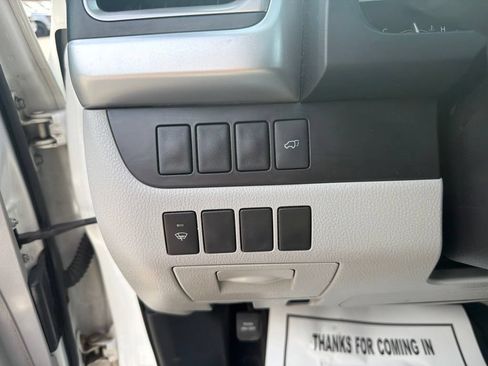 Used 2016 Toyota Highlander XLE AWD/4WD image 30