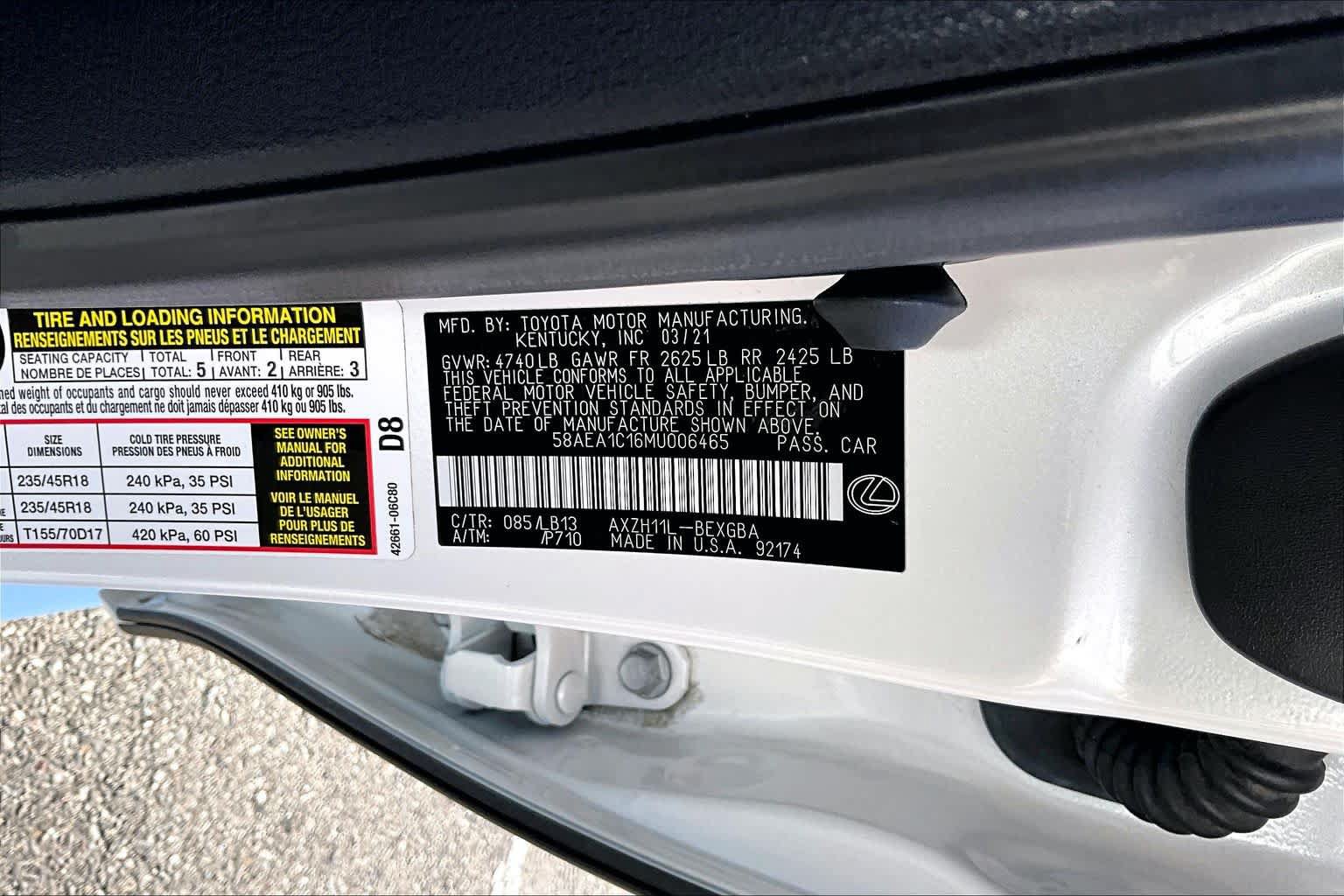 Used 2021 Lexus ES 300h w/ Accessory Package FWD image 35