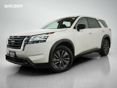 Used 2023 Nissan Pathfinder S