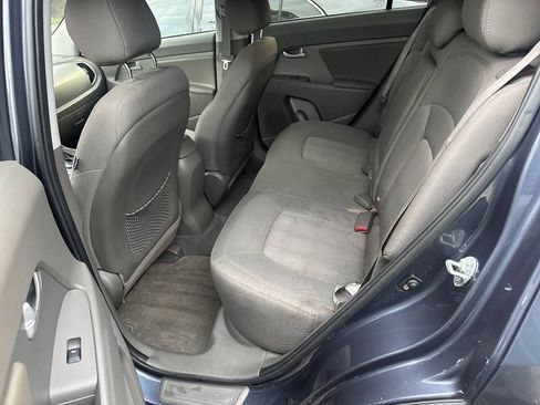 Used 2012 Kia Sportage LX AWD/4WD image 9