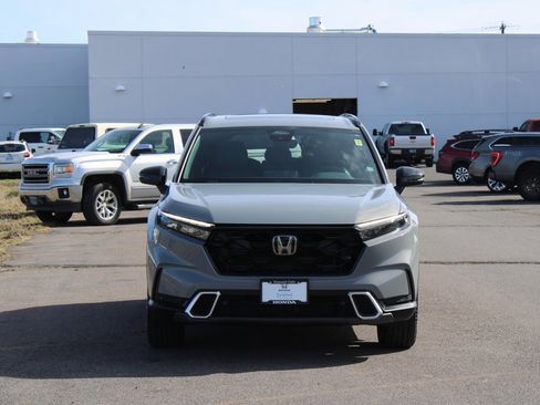 Used 2025 Honda CR-V Sport Touring image 9