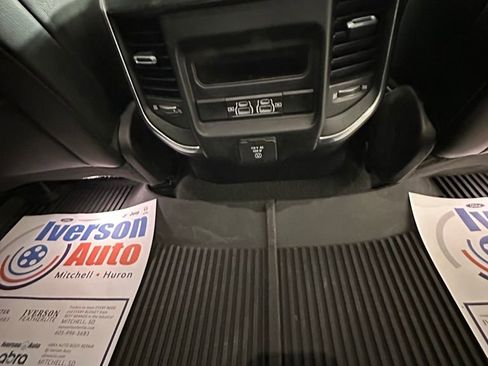 Used 2023 RAM 1500 Laramie image 29