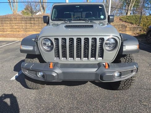 Used 2021 Jeep Gladiator Mojave image 2