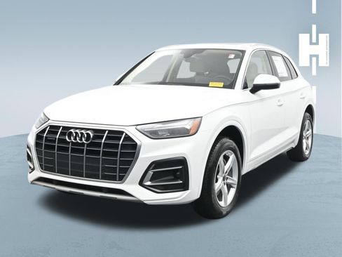 Used 2023 Audi Q5 2.0T Premium w/ Convenience Package AWD/4WD image 1