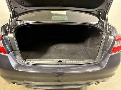 Used 2015 Subaru Legacy 3.6R Limited AWD/4WD image 29