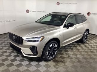 New 2026 Volvo XC60 T8 Plus w/ Protection Package Premier video 1