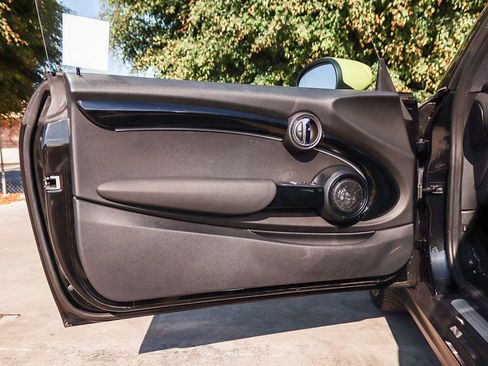 Used 2024 MINI Cooper SE FWD image 26