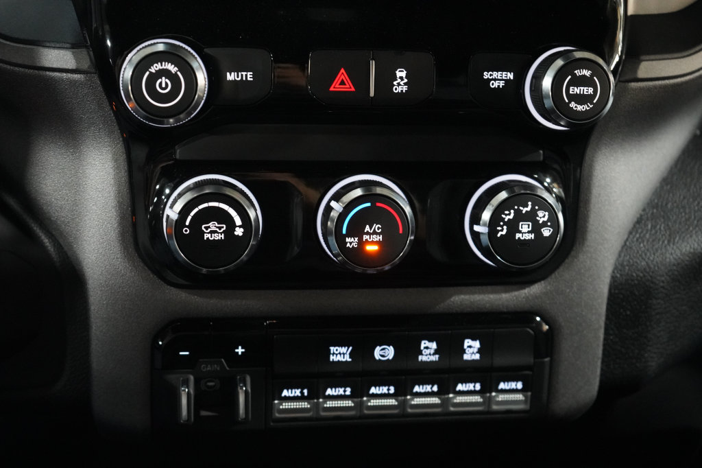 New 2027 RAM 3500 Tradesman AWD/4WD image 24