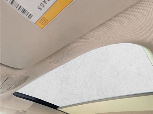 Used 2021 Mercedes-Benz GLC 300 image 11