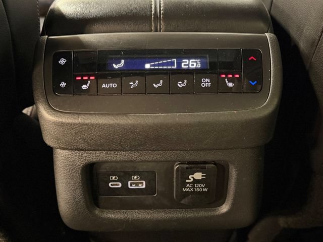 Used 2022 Nissan Pathfinder SL AWD/4WD image 40