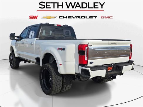 Used 2025 Ford F450 Platinum w/ Platinum Plus Package image 6