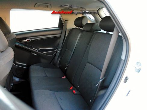 Used 2010 Toyota Matrix image 8