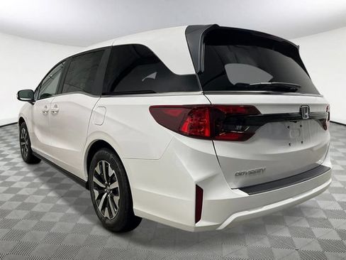 New 2026 Honda Odyssey EX-L image 3