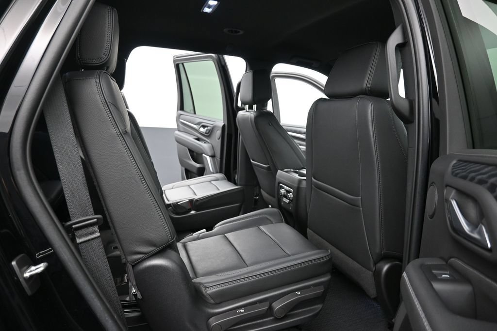 Used 2022 GMC Yukon Denali AWD/4WD image 28