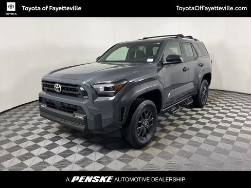 Used 2025 Toyota 4Runner SR5 AWD/4WD image 1