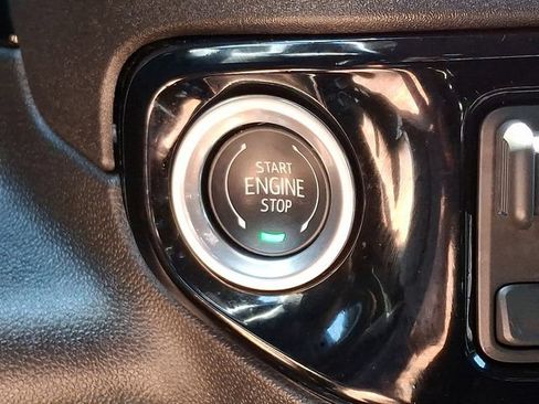 Used 2026 Chevrolet Silverado 1500 RST AWD/4WD image 18