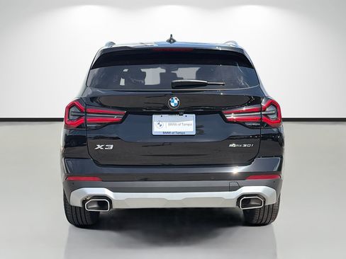 Used 2024 BMW X3 sDrive30i w/ Premium Package RWD image 4