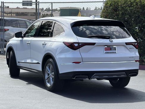 Certified 2026 Acura MDX SH-AWD image 5