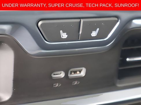 Used 2024 GMC Sierra 1500 Denali w/ Technology Package RWD image 16