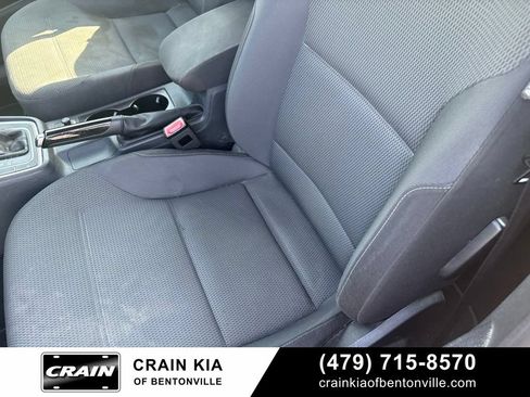 Used 2016 Volkswagen Golf S FWD image 11