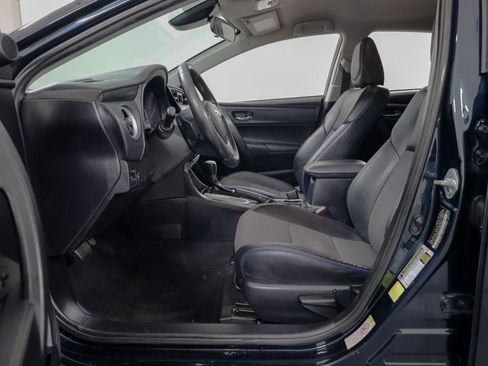 Used 2017 Toyota Corolla SE image 21