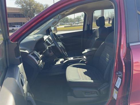 Used 2020 Ford Ranger XLT w/ Equipment Group 302A Luxury image 8