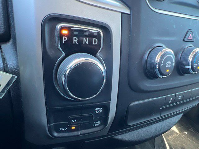 Used 2017 RAM 1500 Classic SLT AWD/4WD image 19