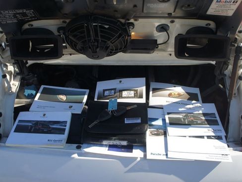 Used 2010 Porsche 911 Carrera 4S image 30