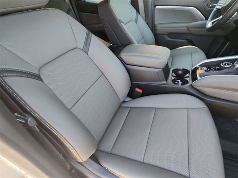 New 2026 Chevrolet Colorado ZR2 w/ ZR2 Bison Edition image 29