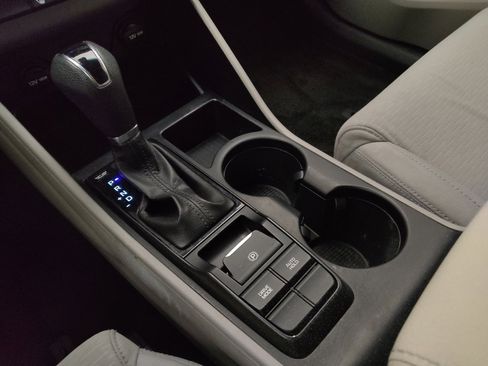 Used 2019 Hyundai Tucson SE FWD image 26