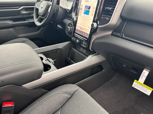 New 2026 RAM 1500 4x4 Crew Cab image 14