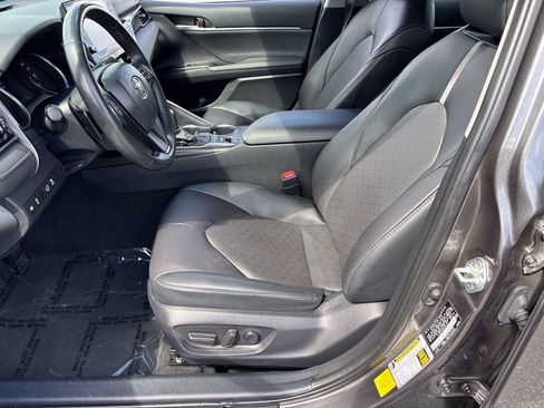 Used 2024 Toyota Camry XSE FWD image 18