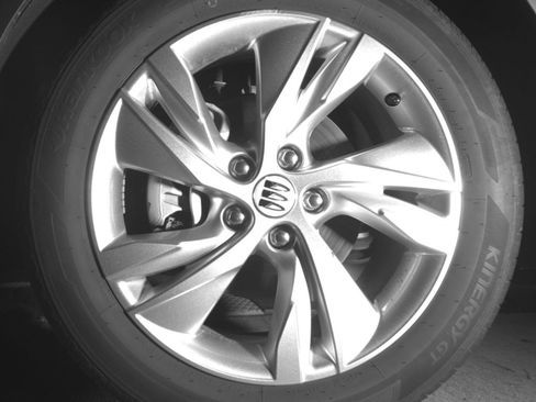 Used 2025 Buick Encore GX Preferred FWD image 14