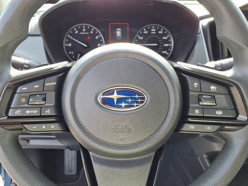 Used 2024 Subaru Crosstrek 2.0i Premium image 5