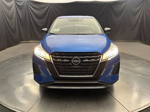 Used 2025 Nissan Kicks Play S FWD image 17